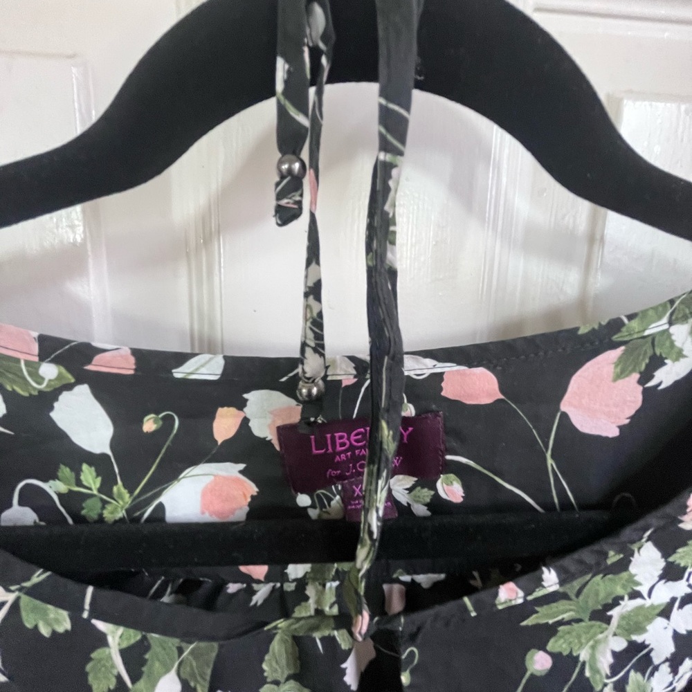 J. Crew Liberty Black Floral Women's Top - Picture 7 of 10